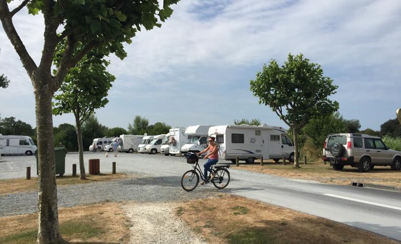 aire-camping-car-Lessay - PROPRIETAIRE