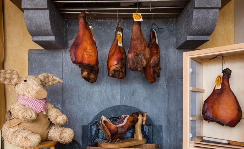 Lessay_Les Jambons de Lessay_magasin-jambon-de-lessay1