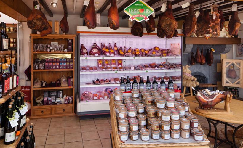 Lessay_Les Jambons de Lessay_magasin-jambon-de-lessay2