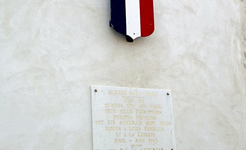 Plaque prisonniers_Carentan©OT Baie du Cotentin (1)