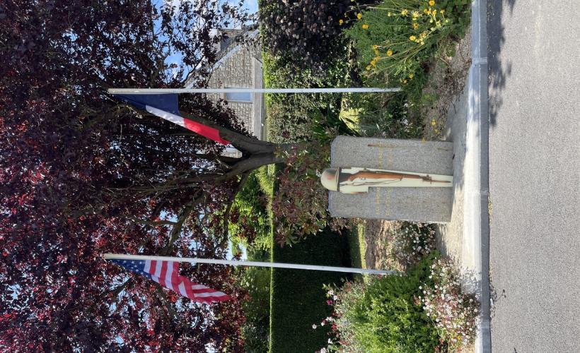 Stèle 90ème DI 2 - PICAUVILLE