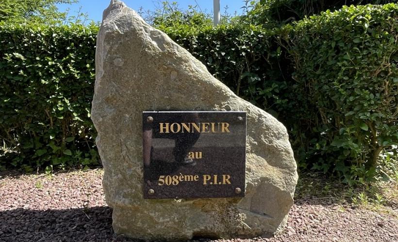 Zoom plaque 2 VG TIMMES - Amfreville