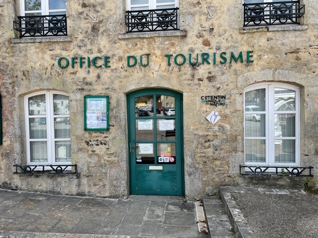 bricquebec-cotentin-unique-par-nature-office-de-tourisme-du-cotentin-1