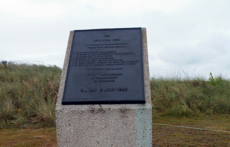 Stèle 40è anniversaire_Utah Beach - SAINTE-MARIE-DU-MONT