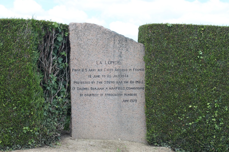 Stèle Airfield La Londe