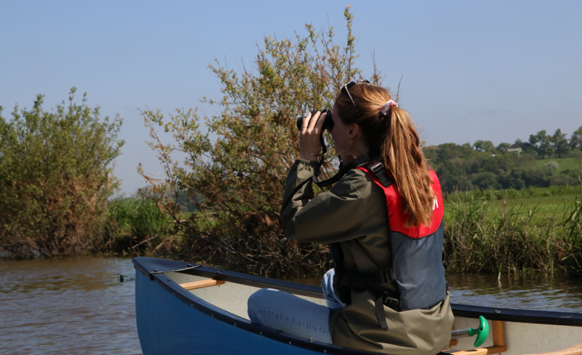 OBSERV~1 - Longueram canoe