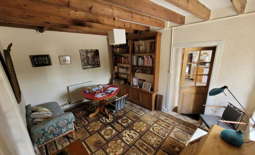 fresville-the-cow-cottage-02 - PROPRIETAIRE