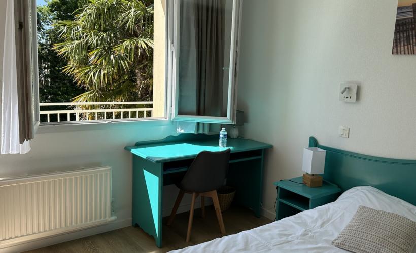 quettehou-Hôtel-La-Demeure-du-Perron-3 - PROPRIETAIRE