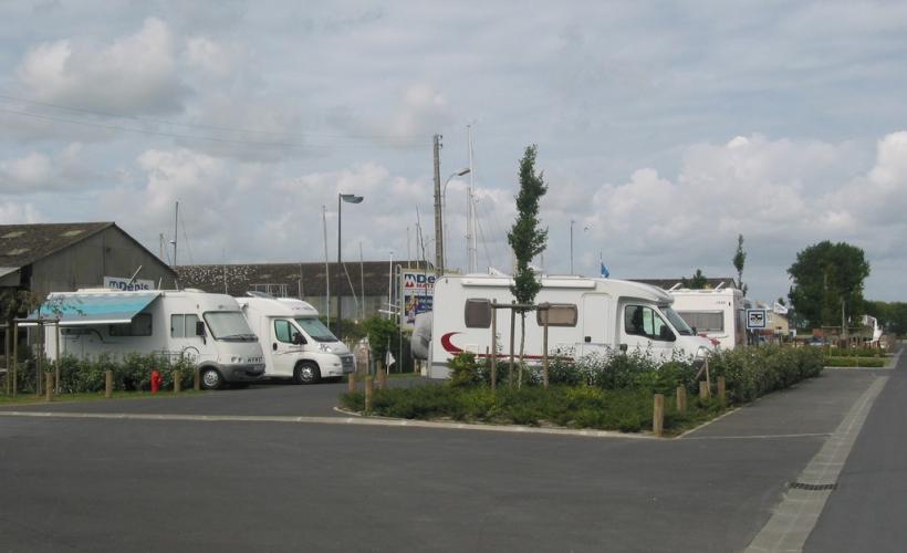 Aire de camping-car Isigny-sur-Mer (Copier) - isignygrandcampintercom