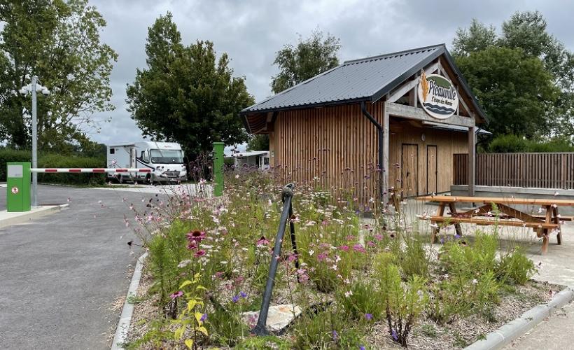 picauville-aire-camping-car-park-etape-des-marais - L'ETAPE DES MARAIS