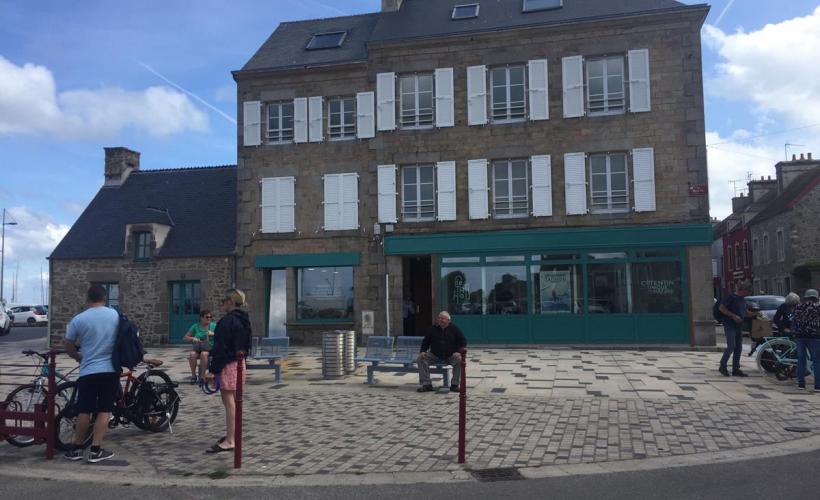 saint-vaast-boutique-cotentin-unique-par-nature-office-de-tourisme-du-cotentin-1