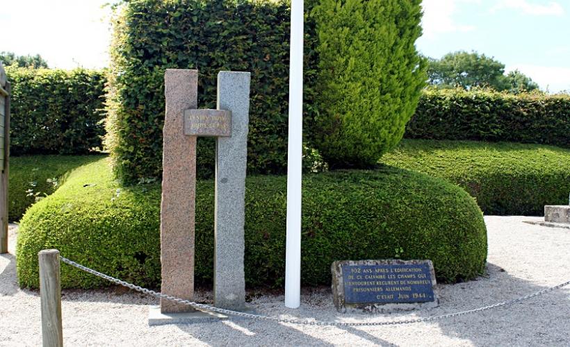 Monument de la Libération_Foucarville