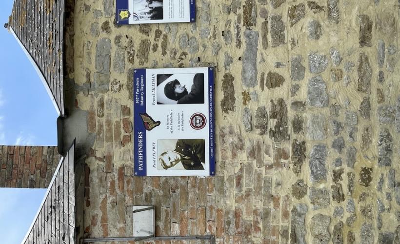 Plaque Pathfinders SGDV 2