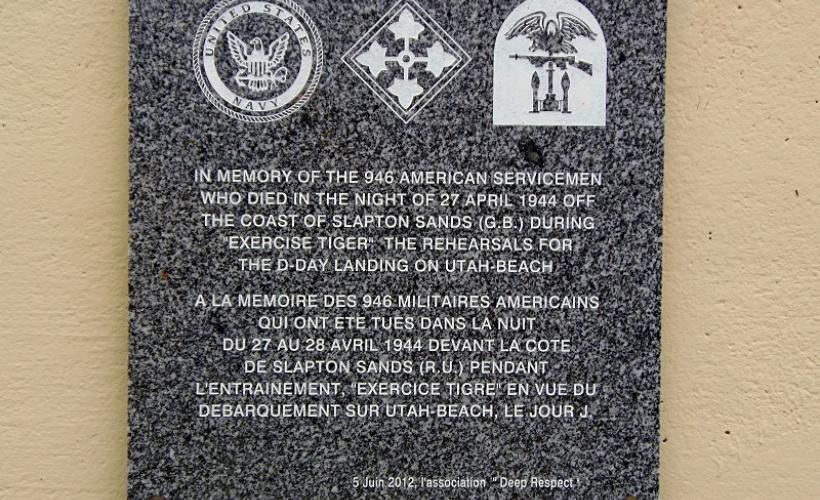 Plaque militaires Exercice Tigre - SAINTE-MARIE-DU-MONT