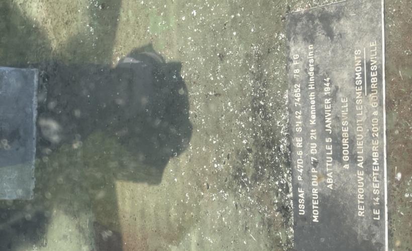 Plaque Lieutenant Hindersinn Zoom - GOURBESVILLE