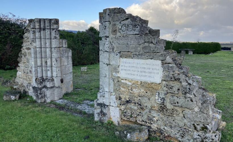Bombardement  Saint-Georges-de-Bohon 1