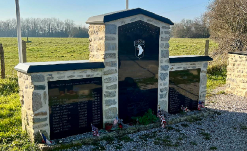 Monument Easy 101ème AD